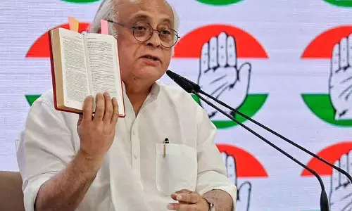 जयराम रमेश ने ट्रंप के भारत-पाक संघर्ष रोकने के दावों पर कटाक्ष किया जयराम रमेश ने ट्रंप के भारत-पाक संघर्ष रोकने के दावों पर कटाक्ष किया