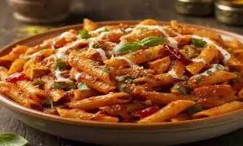 Masala Pasta : मिनटों में तैयार करें देसी तड़के वाला चटपटा पास्ता Masala Pasta : मिनटों में तैयार करें देसी तड़के वाला चटपटा पास्ता