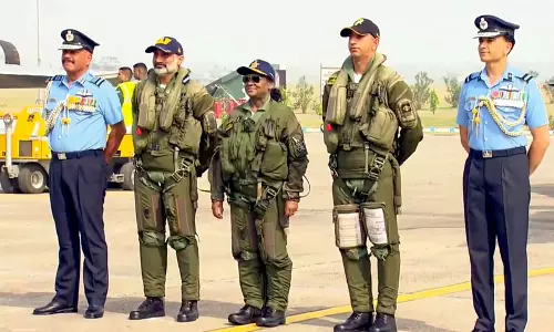 Haryana : राष्ट्रपति मुर्मू ने अंबाला वायुसेना स्टेशन से राफेल लड़ाकू विमान में उड़ान भरी Haryana : राष्ट्रपति मुर्मू ने अंबाला वायुसेना स्टेशन से राफेल लड़ाकू विमान में उड़ान भरी