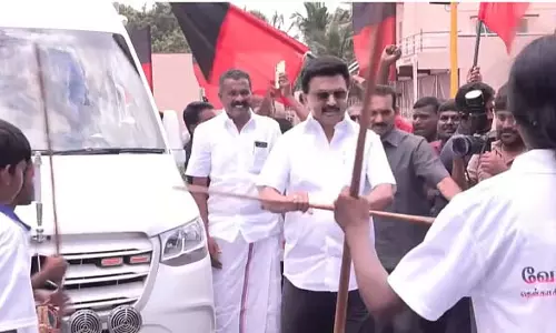 Tamil Nadu : मुख्यमंत्री ने तेनकासी में सिलांबम का दौरा किया