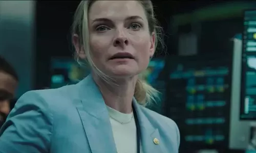 Kathryn Bigelow की नेटफ्लिक्स थ्रिलर में असल में क्या होता है? Kathryn Bigelow की नेटफ्लिक्स थ्रिलर में असल में क्या होता है?