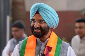 “अगला परीक्षण अधिक नमी होने पर होगा”- दिल्ली के पर्यावरण मंत्री मनजिंदर सिरसा का क्लाउड सीडिंग पर बयान
