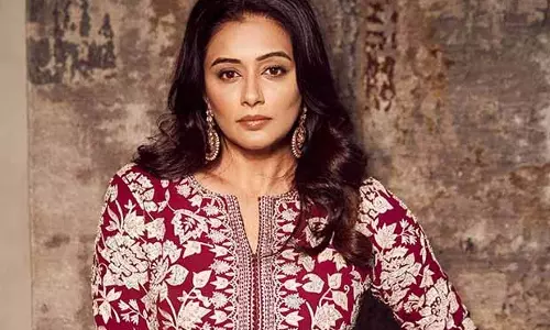 Priyamani ने सिनेमा में पैन-इंडिया टैग के अत्यधिक उपयोग की निंदा की Priyamani ने सिनेमा में पैन-इंडिया टैग के अत्यधिक उपयोग की निंदा की