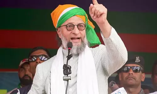 Bihar polls: ओवैसी ने मुस्लिम प्रतिनिधित्व को लेकर एनडीए और इंडिया ब्लॉक की आलोचना की Bihar polls: ओवैसी ने मुस्लिम प्रतिनिधित्व को लेकर एनडीए और इंडिया ब्लॉक की आलोचना की