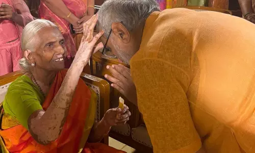 उपराष्ट्रपति राधाकृष्णन तिरुप्पुर में अपनी मां से मिलने पहुंचे