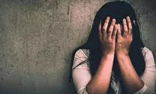 Kasargod में इंस्टाग्राम पर मिली महिला का पीछा करने और उसका अपहरण करने के आरोप Kasargod में इंस्टाग्राम पर मिली महिला का पीछा करने और उसका अपहरण करने के आरोप