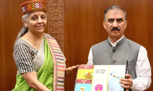 हिमाचल के CM ने निर्मला सीतारमण से मुलाकात की, उदार अनुदान की मांग की हिमाचल के CM ने निर्मला सीतारमण से मुलाकात की, उदार अनुदान की मांग की