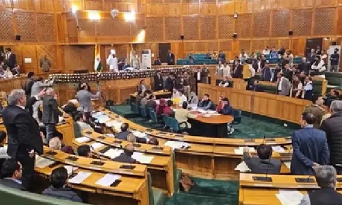 BJP किश्तवाड़ विधायक परिहार की टिप्पणी पर जम्मू-कश्मीर विधानसभा में हंगामा BJP किश्तवाड़ विधायक परिहार की टिप्पणी पर जम्मू-कश्मीर विधानसभा में हंगामा