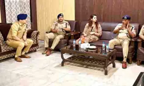 IGP Jammu ने झिड़ी मेले के लिए सुरक्षा व्यवस्था की समीक्षा की IGP Jammu ने झिड़ी मेले के लिए सुरक्षा व्यवस्था की समीक्षा की