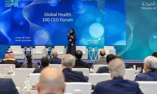Saudi  हेल्थ मिनिस्ट्री ने रियाद में 100 CEOs कॉन्फ्रेंस की शुरुआत की, हेल्थ सेक्टर में चुनौतियों व मौकों पर चर्चा