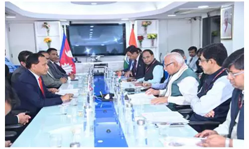 भारत और नेपाल ने सीमा पार ऊर्जा व्यापार को बढ़ावा देने के लिए महत्वपूर्ण विद्युत पारेषण समझौतों पर हस्ताक्षर किए