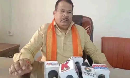दस मुस्लिम लड़कियों को ले जाओ और उनसे शादी करो: पूर्व BJP विधायक दस मुस्लिम लड़कियों को ले जाओ और उनसे शादी करो: पूर्व BJP विधायक