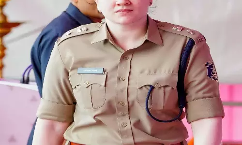 SP अंकिता शर्मा की पहली प्रशासनिक कार्रवाई, 15 आरक्षकों का तबादला SP अंकिता शर्मा की पहली प्रशासनिक कार्रवाई, 15 आरक्षकों का तबादला
