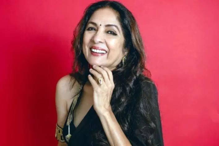 Neena Gupta ने दिखाया अपना पाक कौशल, दक्षिण भारतीय व्यंजन को दिया पंजाबी ट्विस्ट Neena Gupta ने दिखाया अपना पाक कौशल, दक्षिण भारतीय व्यंजन को दिया पंजाबी ट्विस्ट
