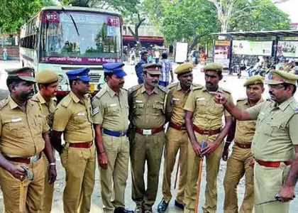Tamil Nadu: पासुमपोन में थेवर जयंती के लिए 10,000 से अधिक पुलिसकर्मी तैनात Tamil Nadu: पासुमपोन में थेवर जयंती के लिए 10,000 से अधिक पुलिसकर्मी तैनात