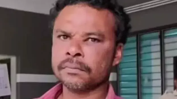 kerala: बस स्टॉप पर नाबालिग से अभद्रता करने वाला आरोपी चढ़ा पुलिस के हत्थे kerala: बस स्टॉप पर नाबालिग से अभद्रता करने वाला आरोपी चढ़ा पुलिस के हत्थे