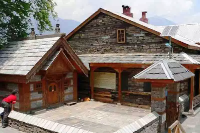 Kullu दिव्य संसद में 350 देवी-देवता प्रकृति और मानवता पर विचार-विमर्श करेंगे Kullu दिव्य संसद में 350 देवी-देवता प्रकृति और मानवता पर विचार-विमर्श करेंगे