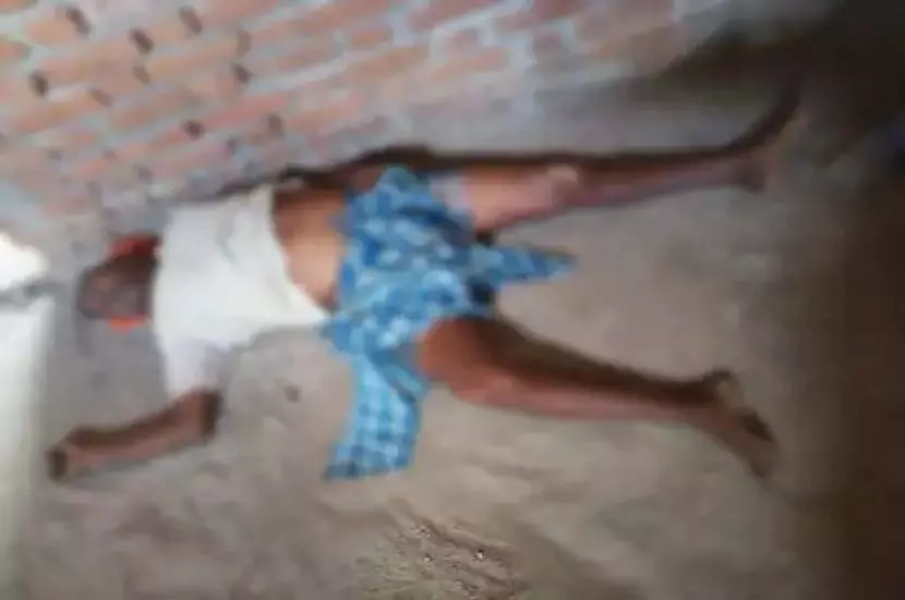 निर्माणाधीन मकान में मिला 65 वर्षीय बुजुर्ग की लाश, हत्या की आशंका निर्माणाधीन मकान में मिला 65 वर्षीय बुजुर्ग की लाश, हत्या की आशंका