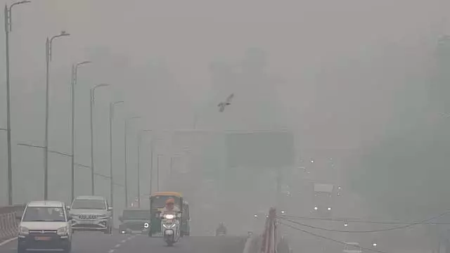 Delhi में हवा की गुणवत्ता बहुत खराब हो गई है Delhi में हवा की गुणवत्ता बहुत खराब हो गई है