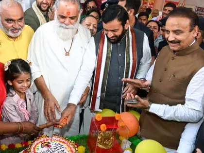 गोपाष्टमी पर हरियाणा CM का संदेश: गाय की सेवा सभी की नैतिक जिम्मेदारी गोपाष्टमी पर हरियाणा CM का संदेश: गाय की सेवा सभी की नैतिक जिम्मेदारी