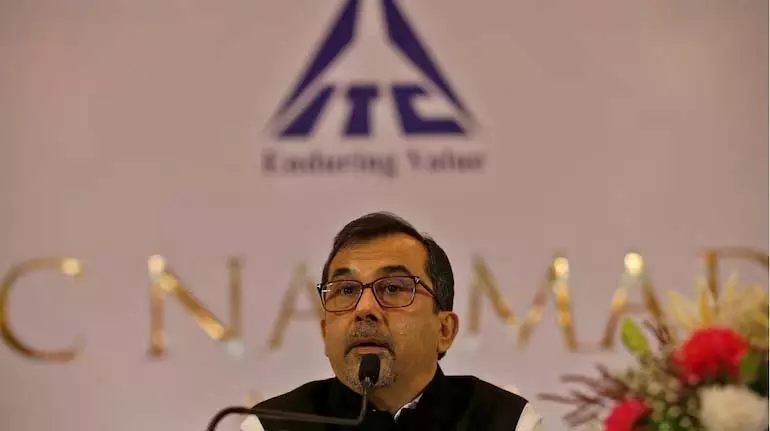 ITC की दूसरी तिमाही के नतीजे: शुद्ध लाभ 2% बढ़कर 5,180 करोड़ रुपये, राजस्व में 2% की गिरावट ITC की दूसरी तिमाही के नतीजे: शुद्ध लाभ 2% बढ़कर 5,180 करोड़ रुपये, राजस्व में 2% की गिरावट