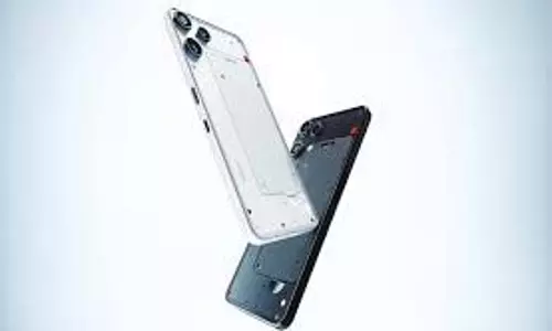 Nothing Phone 3a Lite: दमदार कैमरा और ग्लिफ़ लाइट डिज़ाइन के साथ लॉन्च हुआ