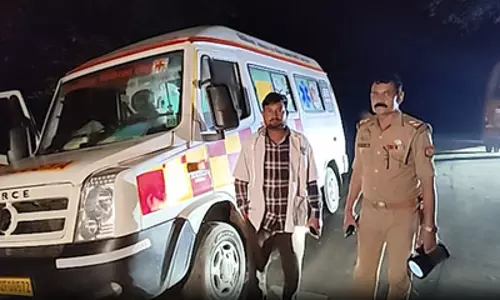 नाव हादसा: रेस्क्यू अभियान में जुटी NDRF और SDRF की टीमें, 8 लापता लोगों की तलाश