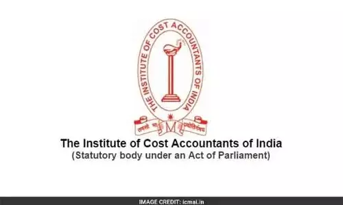 ICMAI Srinagar चैप्टर ने कश्मीर कॉमर्स ओलंपियाड के शीर्ष रैंकर्स को सम्मानित किया