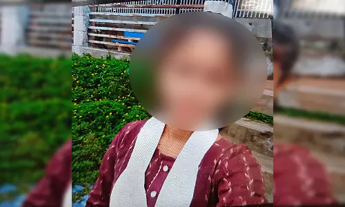 डाकबाला ने मौत को लगाया गले