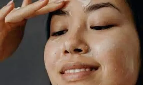 Skin Care : स्किन के लिए बहुत फायदेमंद हैं दलिया से बने ये फेसपैक, जाने बनाने का तरीका Skin Care : स्किन के लिए बहुत फायदेमंद हैं दलिया से बने ये फेसपैक, जाने बनाने का तरीका