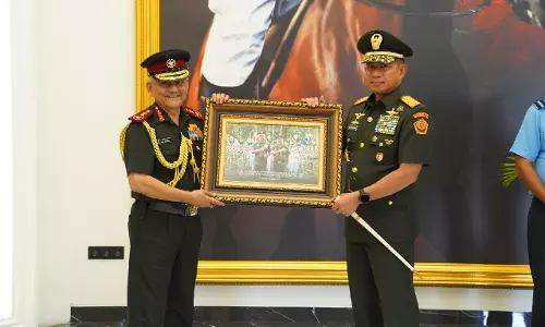 CDS चौहान ने इंडोनेशियाई समकक्ष से मुलाकात की; रक्षा संबंधों, समुद्री सहयोग पर चर्चा