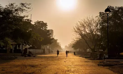 ग्लोबल वार्मिंग का असर: लैंसेट रिपोर्ट में गर्मी से मौतों के आंकड़े दोगुने होने का दावा ग्लोबल वार्मिंग का असर: लैंसेट रिपोर्ट में गर्मी से मौतों के आंकड़े दोगुने होने का दावा