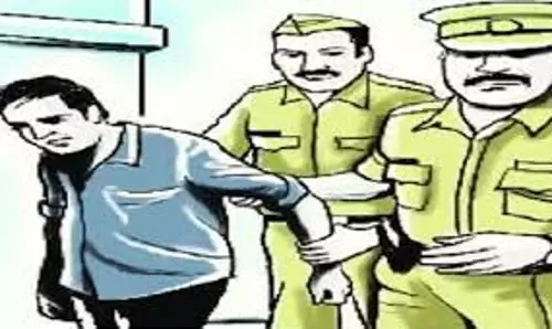 Haridwar: ट्रक चोरी करने वाला शातिर चोर गिरफ्तार Haridwar: ट्रक चोरी करने वाला शातिर चोर गिरफ्तार