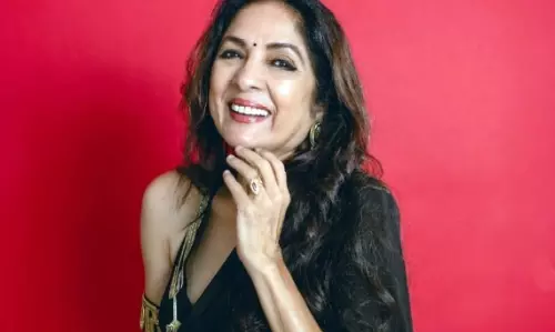 Neena Gupta ने दिखाया अपना पाक कौशल, दक्षिण भारतीय व्यंजन को दिया पंजाबी ट्विस्ट