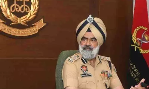 सीबीआई ने पंजाब के DIG एचएस भुल्लर के खिलाफ आय से अधिक संपत्ति अर्जित करने का नया मामला दर्ज किया सीबीआई ने पंजाब के DIG एचएस भुल्लर के खिलाफ आय से अधिक संपत्ति अर्जित करने का नया मामला दर्ज किया