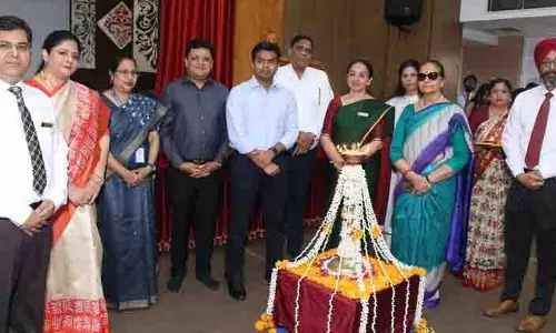 डीसी जैन ने DAV स्कूल में दो दिवसीय युवा संसद का उद्घाटन किया