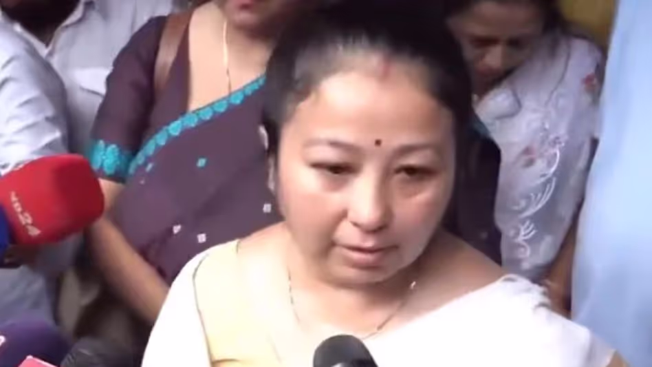 Assam : दिवंगत संगीत आइकन की स्मृति में संग्रहालय बनाने पर विचार कर रही हैं Assam : दिवंगत संगीत आइकन की स्मृति में संग्रहालय बनाने पर विचार कर रही हैं