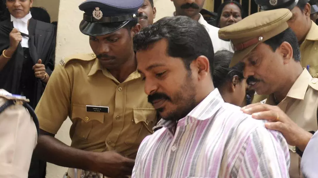 Kerala : कोडी सुनी और अन्य को पैरोल दी गई तो उन पर हमले हो सकते हैं Kerala : कोडी सुनी और अन्य को पैरोल दी गई तो उन पर हमले हो सकते हैं
