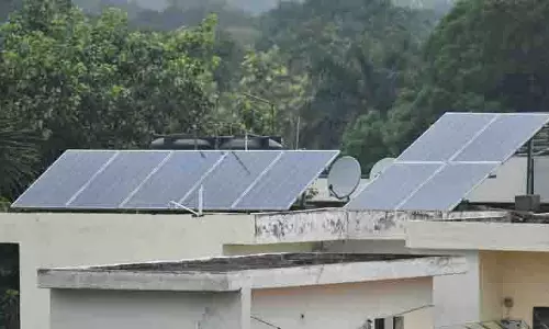 Chandigarh प्रशासन रूफटॉप सौर संयंत्रों पर 30,000 रुपये की अतिरिक्त सब्सिडी पर विचार कर रहा Chandigarh प्रशासन रूफटॉप सौर संयंत्रों पर 30,000 रुपये की अतिरिक्त सब्सिडी पर विचार कर रहा