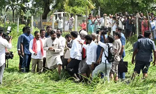 गांवों में सामान्य स्थिति बहाल की जानी चाहिए : Pawan Kalyan गांवों में सामान्य स्थिति बहाल की जानी चाहिए : Pawan Kalyan