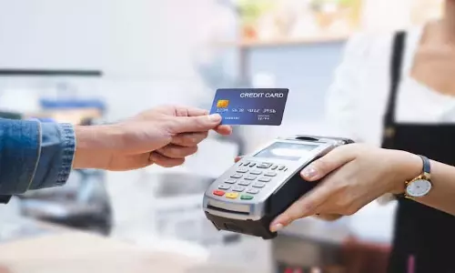 Credit card पर विलंब शुल्क का भुगतान हमेशा के लिए बंद करें