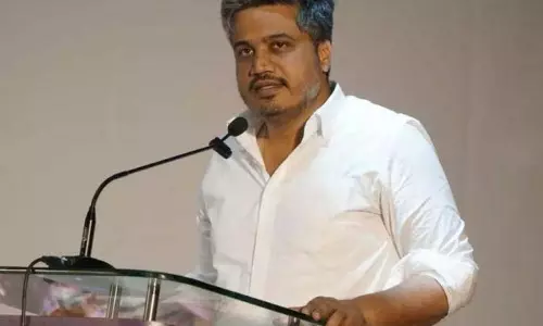 Rohit Pawar की मुश्किलें बढ़ीं, मुंबई में केस दर्ज Rohit Pawar की मुश्किलें बढ़ीं, मुंबई में केस दर्ज
