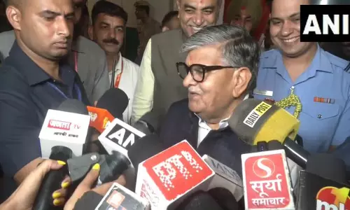 सनातन जीवन को बेहतर बनाने वाली संस्कृति है: राज्यपाल कटारिया सनातन जीवन को बेहतर बनाने वाली संस्कृति है: राज्यपाल कटारिया