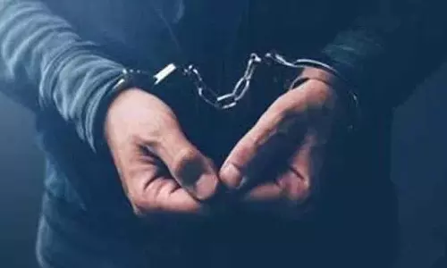 महिला के प्रति अभद्र इशारे.. युवक को जेल