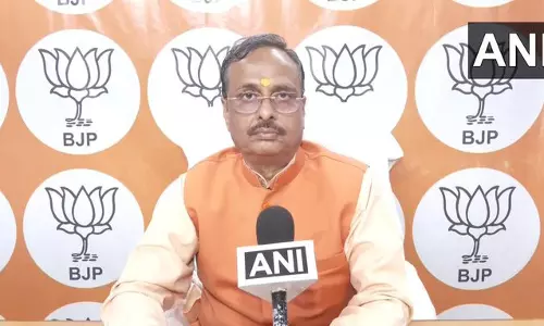 राहुल गांधी के बयान पर दीनेश शर्मा का पलटवार, मां छठी के अपमान का आरोप राहुल गांधी के बयान पर दीनेश शर्मा का पलटवार, मां छठी के अपमान का आरोप