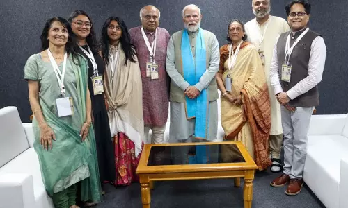 PM Modi ने सरदार वल्लभभाई पटेल के परिवार से की मुलाकात PM Modi ने सरदार वल्लभभाई पटेल के परिवार से की मुलाकात