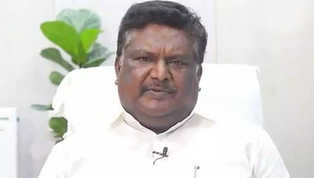 तमिलनाडु ने रिन्यूएबल एनर्जी कैपेसिटी में रिकॉर्ड बनाया: Minister Sivasankar तमिलनाडु ने रिन्यूएबल एनर्जी कैपेसिटी में रिकॉर्ड बनाया: Minister Sivasankar