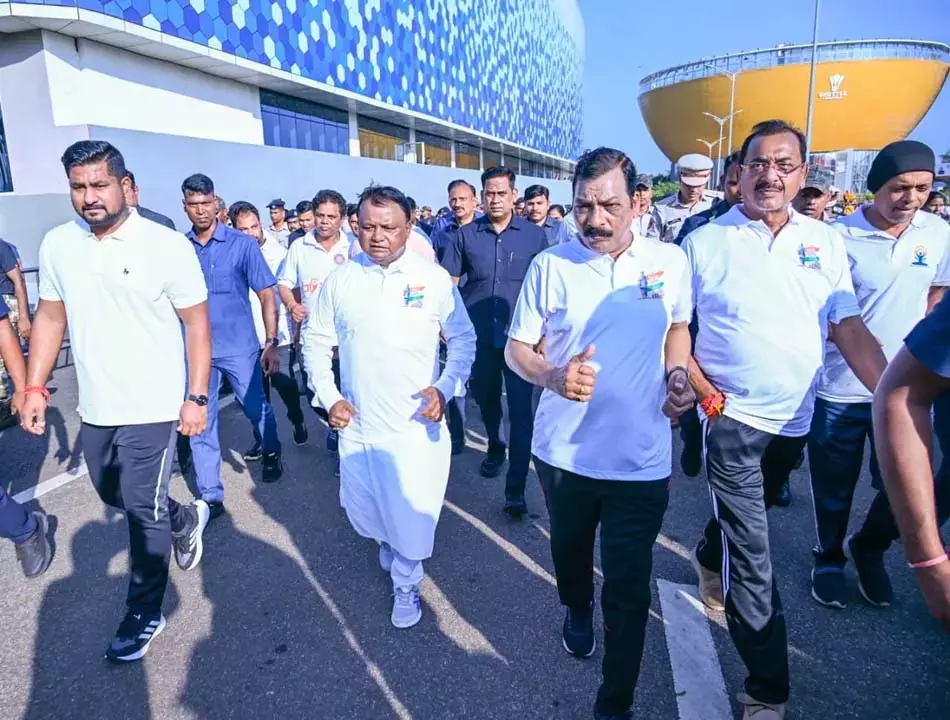 सरदार वल्लभभाई पटेल की 150वीं जयंती मनाने के लिए भुवनेश्वर में रन फॉर यूनिटी का आयोजन किया गया सरदार वल्लभभाई पटेल की 150वीं जयंती मनाने के लिए भुवनेश्वर में रन फॉर यूनिटी का आयोजन किया गया