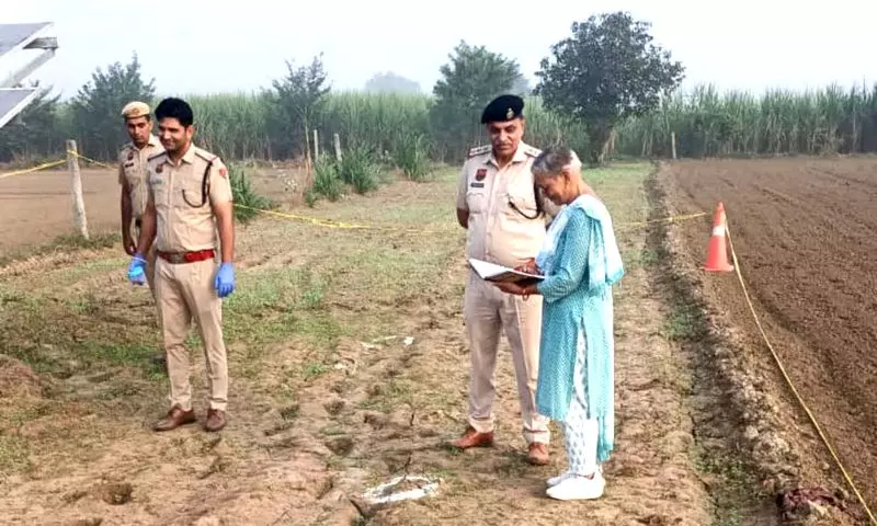 Haryana पुलिस ने रोहतक में पांच हथियारबंद लोगों को गिरफ्तार किया Haryana पुलिस ने रोहतक में पांच हथियारबंद लोगों को गिरफ्तार किया