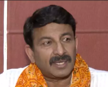 बिहार के लोगों की आस्था को चोट पहुंचाकर महागठबंधन नहीं ले पाएगा वोट: मनोज तिवारी बिहार के लोगों की आस्था को चोट पहुंचाकर महागठबंधन नहीं ले पाएगा वोट: मनोज तिवारी